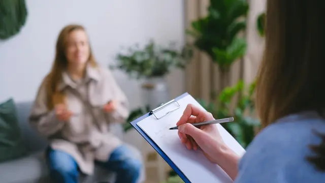 Cari Dukungan dan Bantuan Profesional