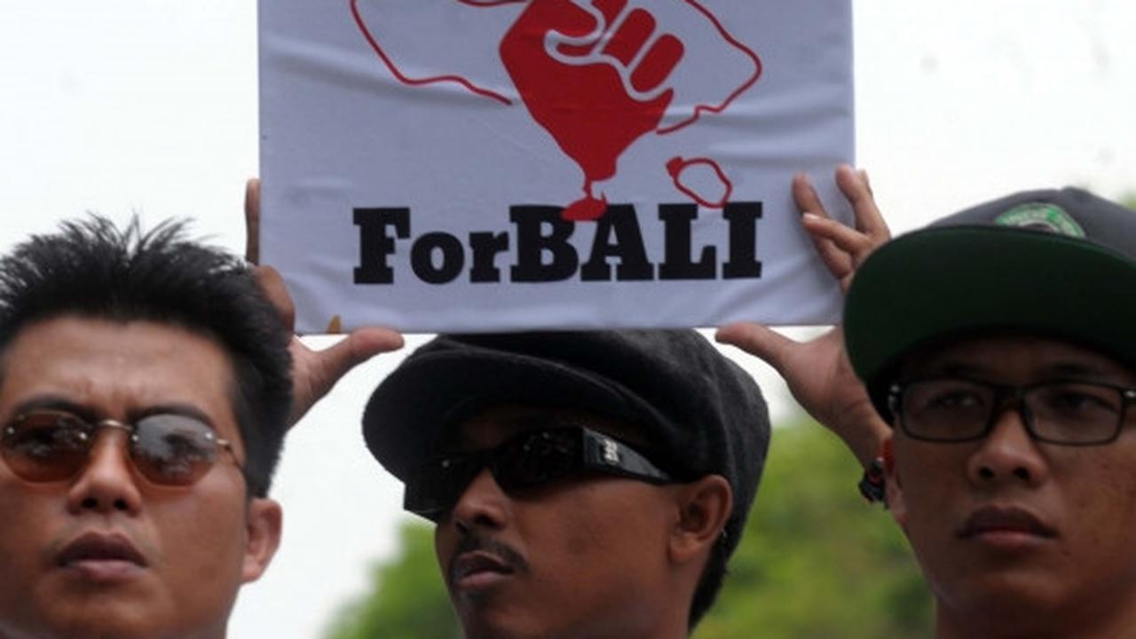 Demo tolak reklamasi Teluk Benoa