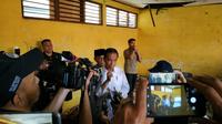 Jokowi melakukan inspeksi ke SMPN 1 Muara Gembong (Liputan6.com/Lizsa)