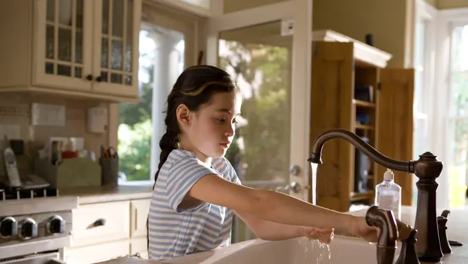 Mencuci tangan/dok. Unsplash CDC