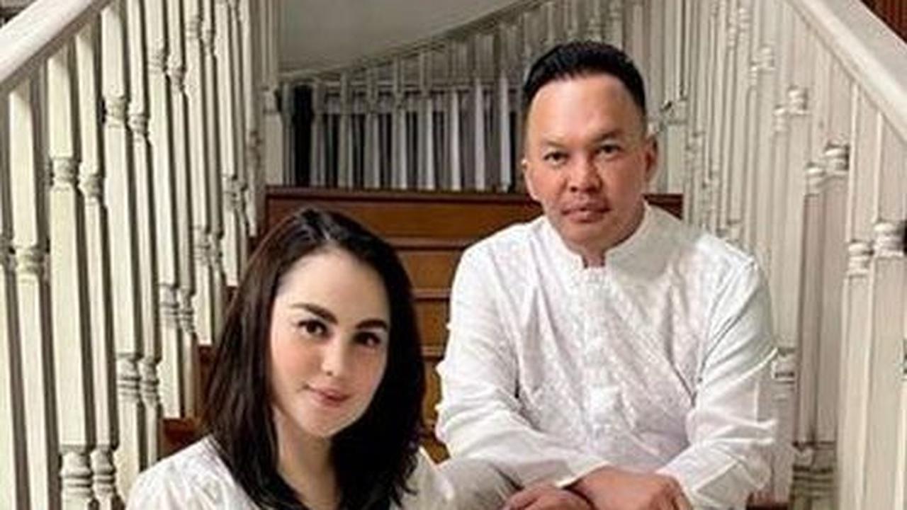 Pasangan ini juga aktif di media sosial, dengan potret Jennifer di Instagram Faisal yang kerap mencuri perhatian.<br>