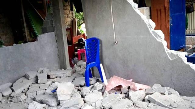 Bertahan Di Hutan Pengungsi Gempa Ambon Butuh Tenda Health