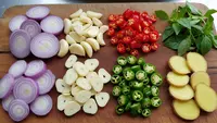 7 Cara Menyimpan Bumbu Iris untuk Bekal Masak Pagi, Tetap Segar dan Tidak Menghitam
