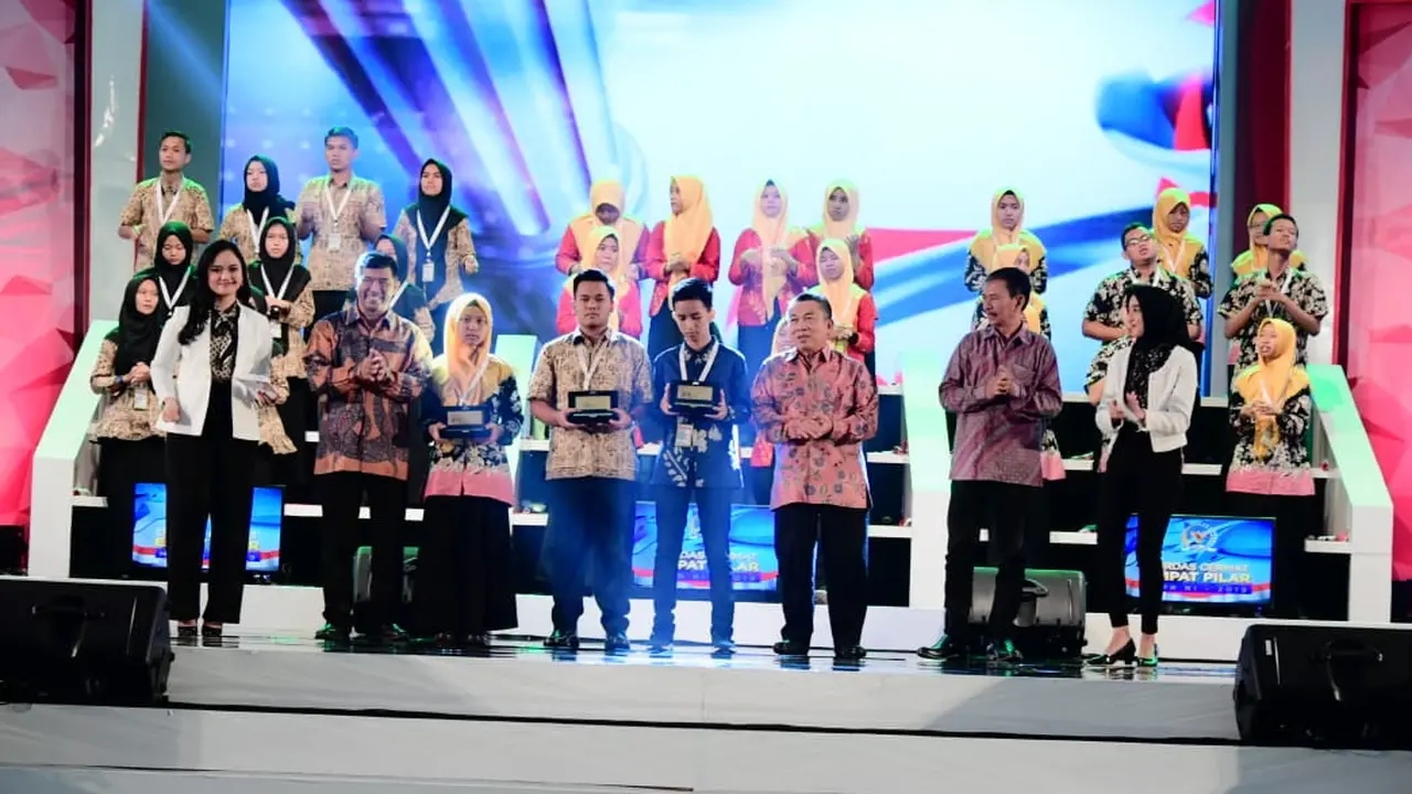 Raih Nilai 209, SMAN 1 Brebes Melaju ke Grand Final Cerdas Cermat MPR