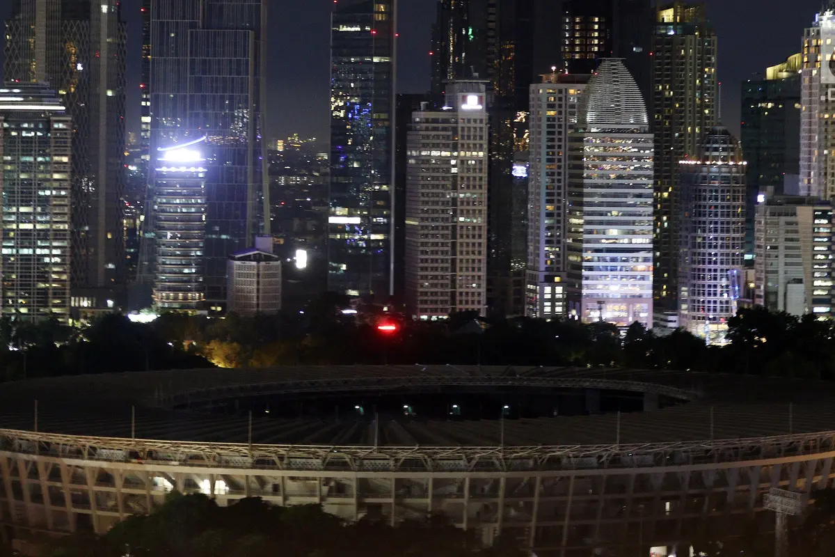Ketika Lampu Stadion Utama GBK Padam pada Peringatan Earth Hour