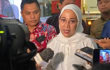 VIDEO: Tia Rahmania Melapor Ke Mabes Polri Usai Dipecat, Puan Pastikan PDIP Siap 'Melawan