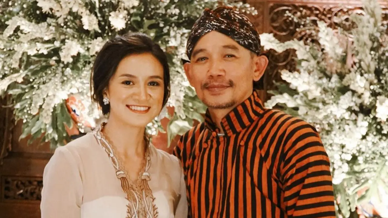 5 Potret Kebersamaan Marzuki Mohamad 'Kill The DJ' bersama Kekasih