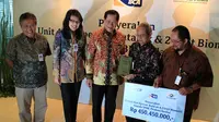 Tekan Angka Buta Katarak, BCA Sumbang 13 Alat Operasi Katarak