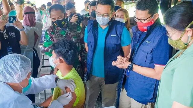 Kemenparekraf Hadirkan Sentra Vaksinasi COVID-19 di Pusdikkav Padalarang