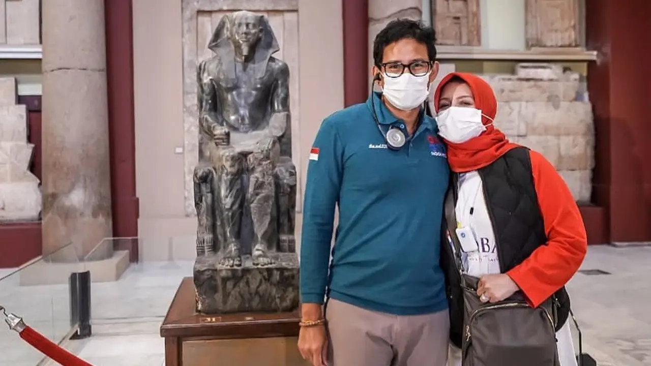 Sandiaga Uno dan Nur Asia Uno. (Foto: Instagram @sandiuno)