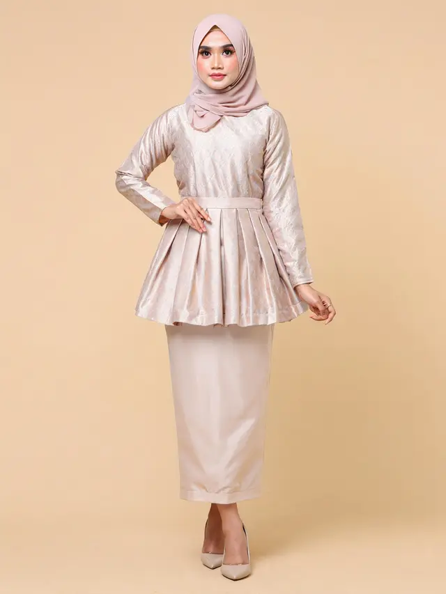 Gamis Payung Kombinasi Kerut di Pinggang