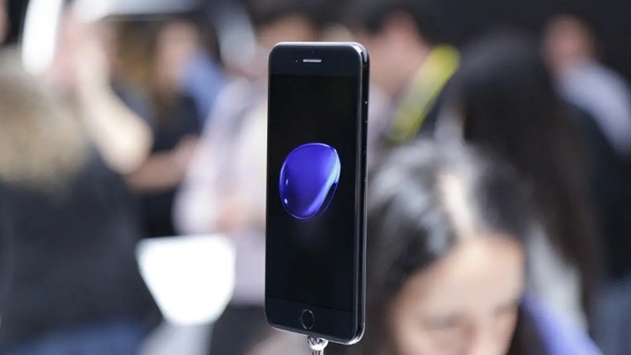 iPhone 7