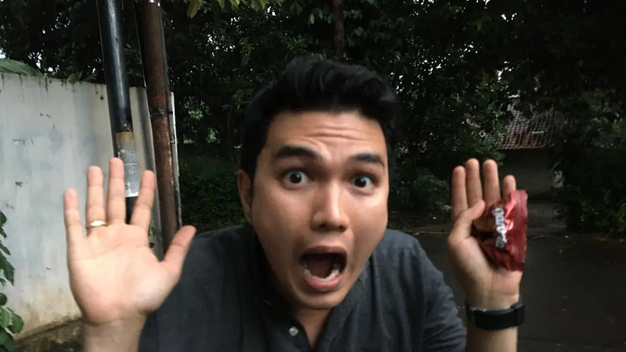 Aldi Taher (ist/ Munady Widjaja)