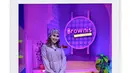 Bergaya Arabian yang effortless, kamu bisa ikuti cara Ayu Ting-Ting ini. Mengenakan ikat kepala yang dipadukan dengan modestwear yang feminin [@ayutingting92]