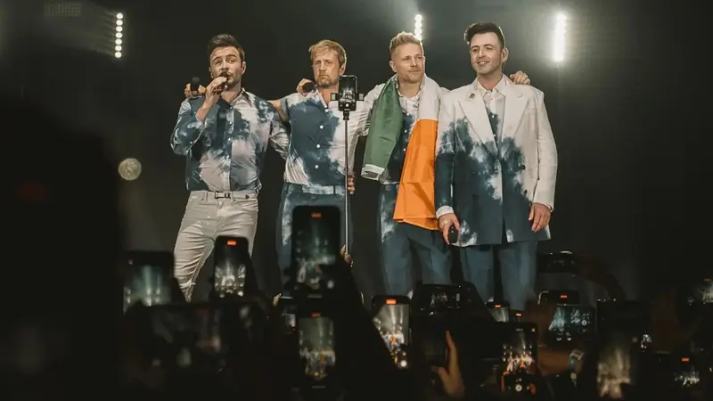 Westlife (Foto: Instagram/@colorasialive)