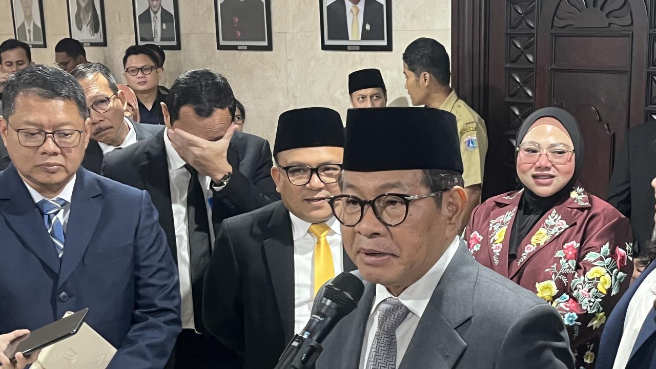 Pramono Anung di DPRD Jakarta