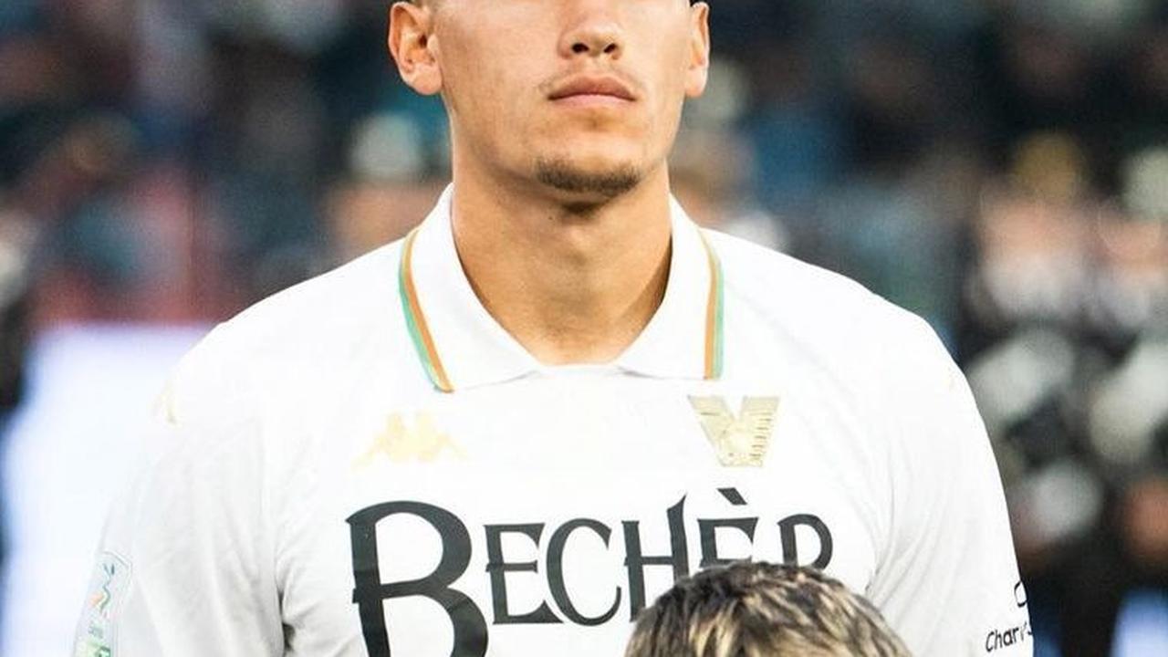 <b>Jay Idzes Berpeluang Tampil di Serie A</b>