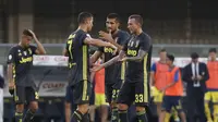 Juventus menang tipis 3-2 atas Chievo Verona di Stadion Marc' Antonio Bentegodi, Minggu (19/8/2018) dini hari WIB. (AP Photo/Antonio Calanni)
