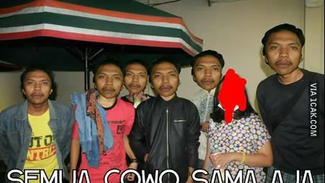 6 Foto Ini Jadi Bukti Kalau Semua Cowok Sama Saja, Kocak