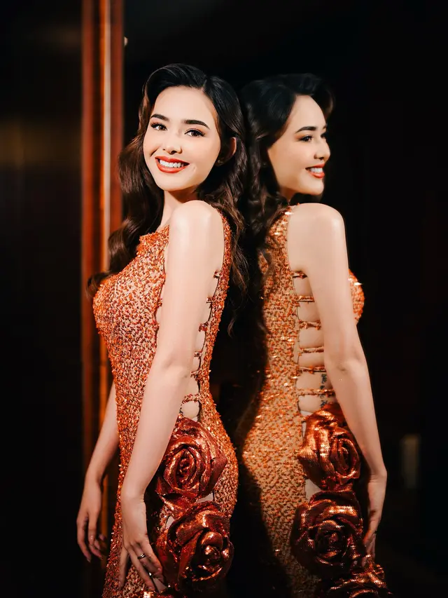 6 Potret Amanda Manopo di Gala Premiere Film Baru, Diduga Dapat Ucapan dari Arya Saloka