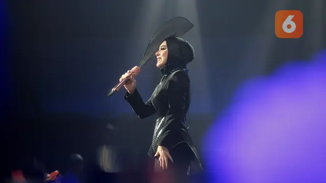 Semarak HUT SCTV 36 Xtraordinary Hadirkan Iwan Fals hingga Syahrini