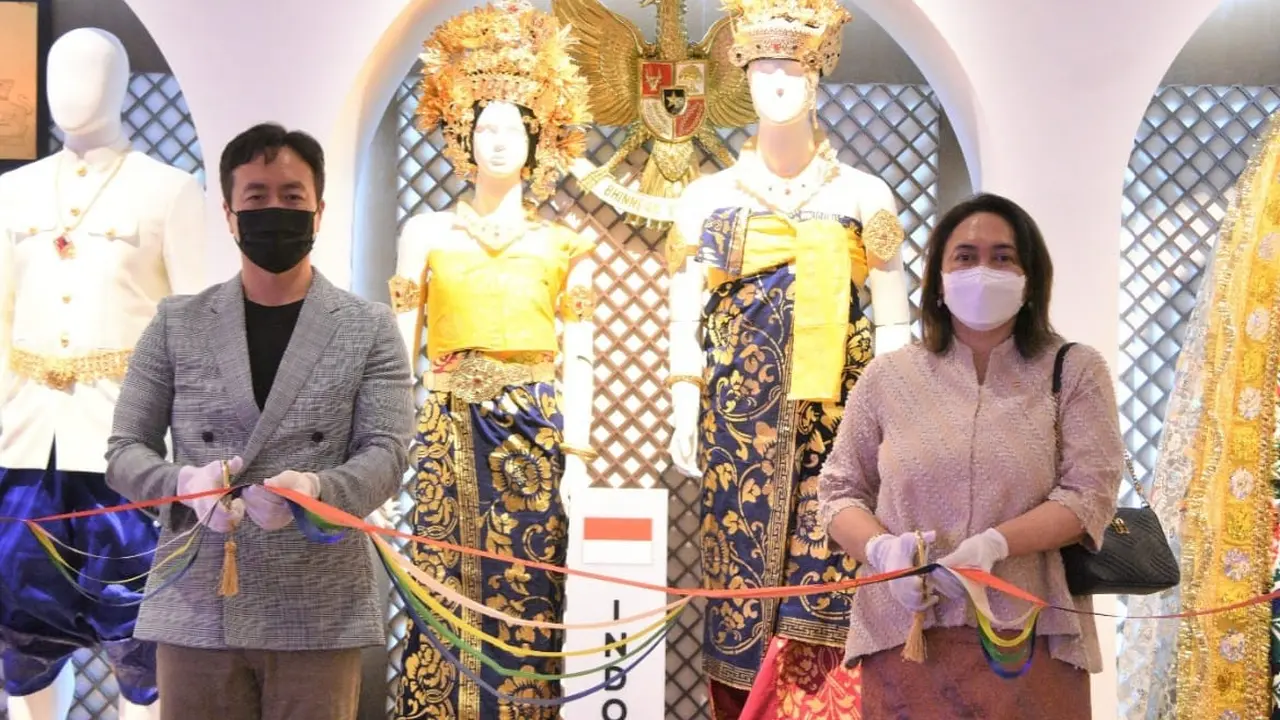 Pameran busana Bali di Seoul.