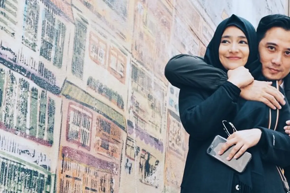 [Fimela] Cindy Fatikasari dan Teuku Firmansyah