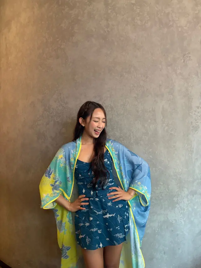 Dita Karang Debut Solo di Jakarta Fashion Week 2026, Tampil dalam Busana Ramah Lingkungan Bertema Laut dari Sejauh Mata Memandang