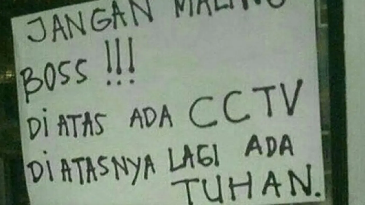 peringatan lucu dilarang mencuri di kos-kosan