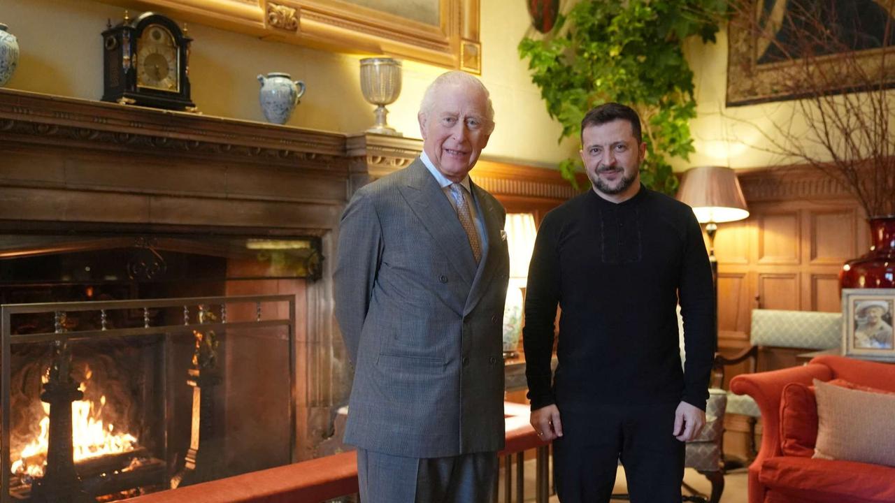 Presiden Ukraina Zelensky bertemu pemimpin Eropa usai cekcok dengan Donald Trump