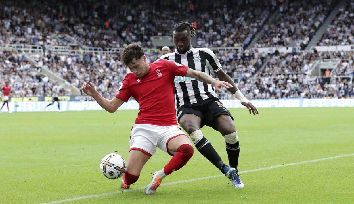 Sementara, Nottingham Forest yang tampil tertekan hanya mencatatkan penguasaan bola 37 persen. (Richard Sellers/PA via AP)