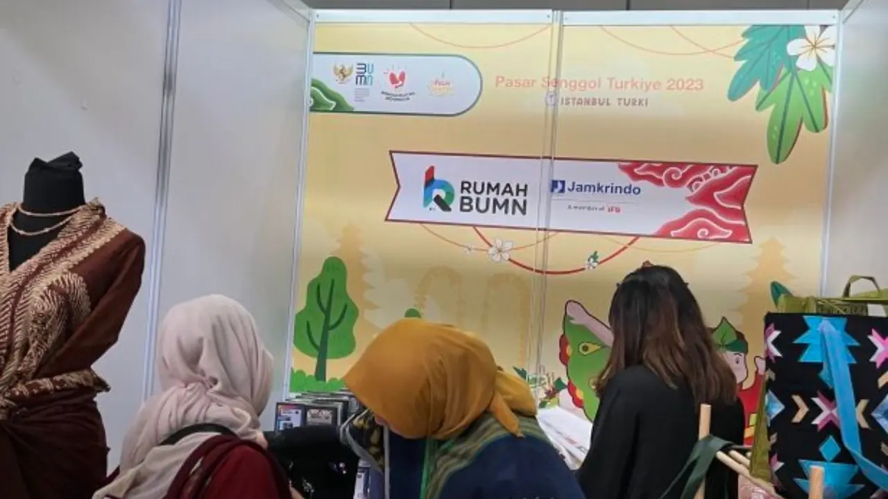 Jamkrindo membawa sebanyak 21 produk UMKM di Kegiatan Festival Pasar Senggol yang diselenggarakan di Istanbul, Turki.