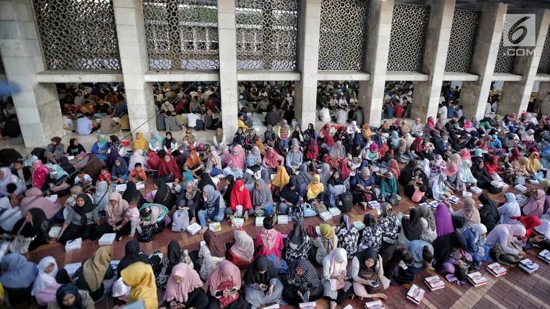 Nikmatnya Buka Puasa Bersama di Masjid Istiqlal