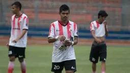 Latihan Persija di SUGBK sore tadi merupakan persiapan jelang lanjutan laga Torabika Soccer Championship 2016 menghadapi PS TNI yang akan dilangsungkan pada Jumat (10/6/2016) malam. (Bola.com/Vitalis Yogi Trisna)