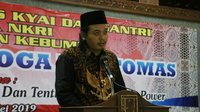 Pengasuh Pondok Pesantren Al Hasani, Aliyan, Kebumen, Fachrudin Achmad Nawawi. (Foto: Liputan6.com/Istimewa/Muhamad Ridlo)