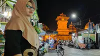 Tradisi Dandangan yang dipusatkan di Masjid Menara Kudus untuk menandai datangnya Bulan Ramadan. (Liputan6.com/ Arief Pramono)