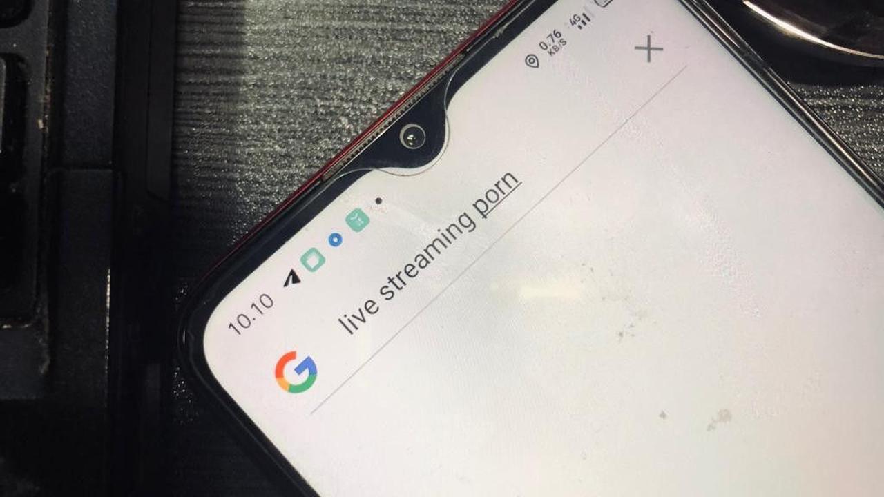 Akun Facebook Bupati Pekalongan Fadia Arafiq Diretas, Banyak Unggah Video Porno