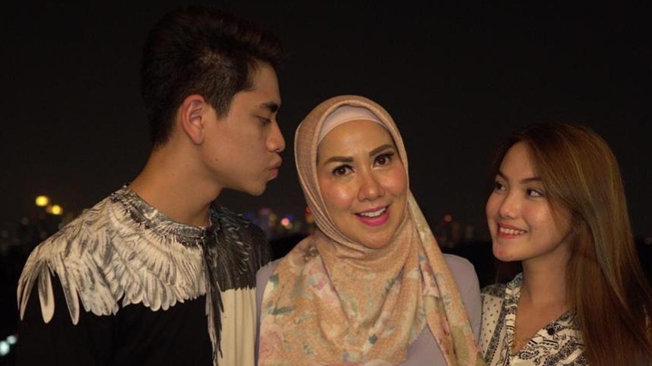 6 Momen Kedekatan Venna Melinda dan Aisyah Aqilah, Bak Ibu Kandung