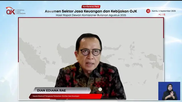 Kepala Eksekutif Pengawas Perbankan OJK, Dian Ediana Rae,  dalam konferensi pers RDKB Agustus, Kamis (4/9/2025). (Liputan6.com/Tira)