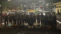 Tim Patroli Perintis Presisi Polres Metro Jakarta Pusat mengamankan 15 pelajar tawuran di Jakarta. (Dok. Istimewa)