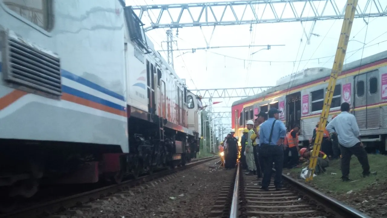 Kereta Anjlok
