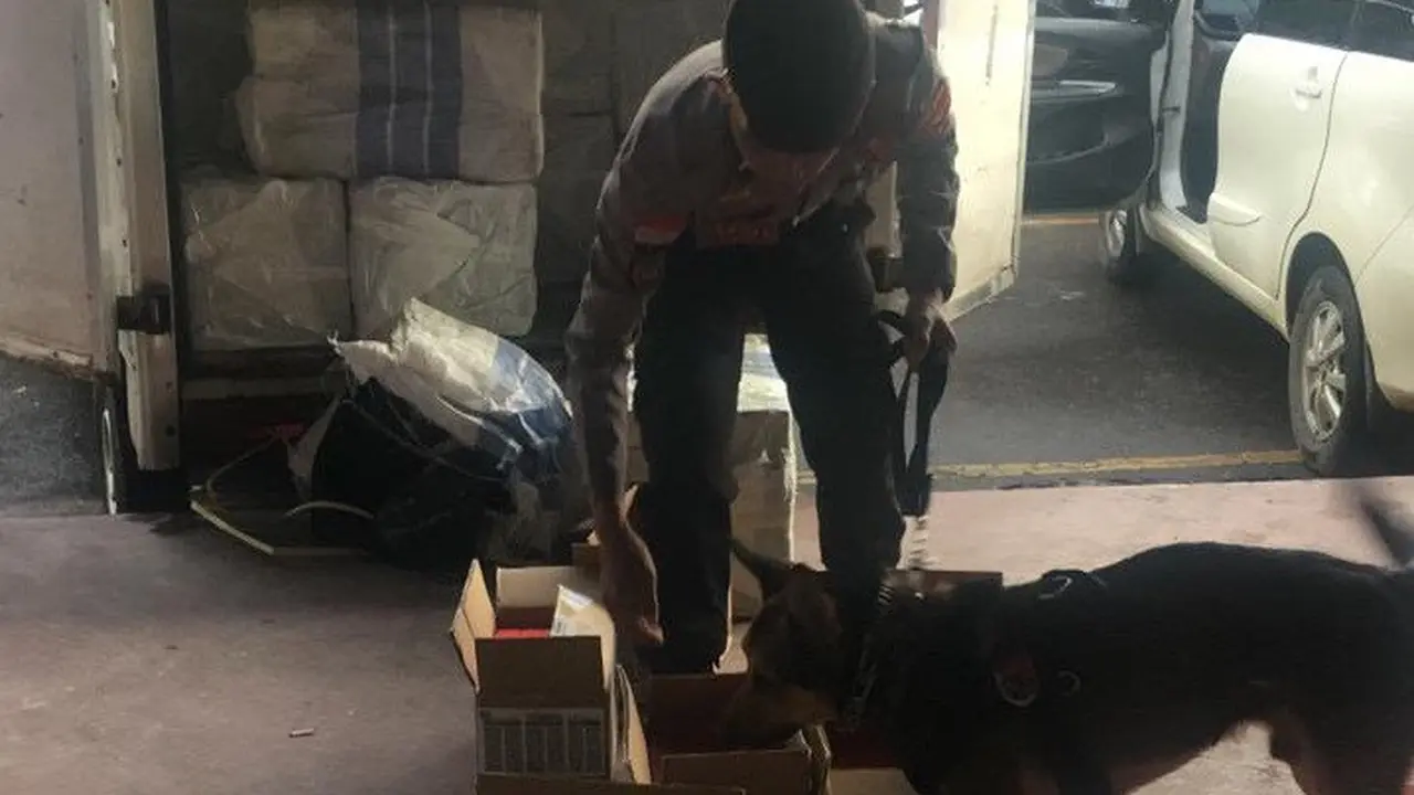 Penyelundupan Telepon Pintar