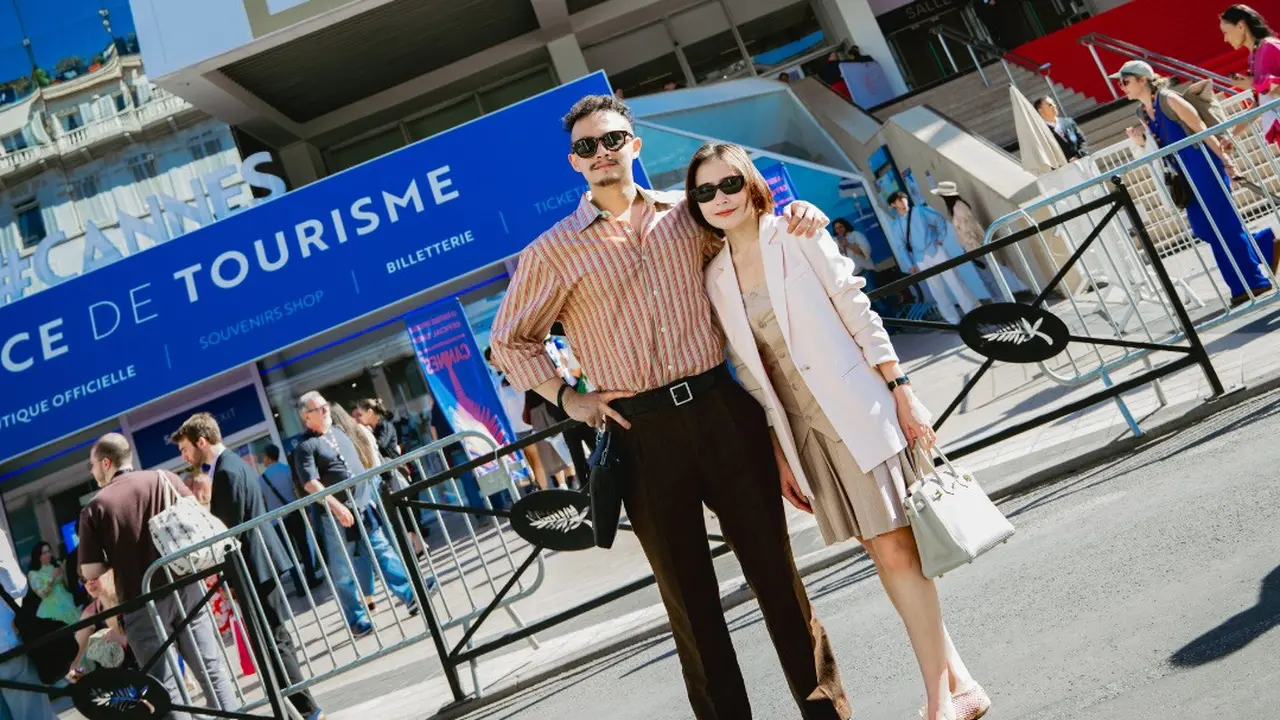 Hari Pertama Hadiri Festival Film Cannes, Gaya Couple Prilly Latuconsina dan Omara Esteghlal Bak Pasangan Penuh Karisma