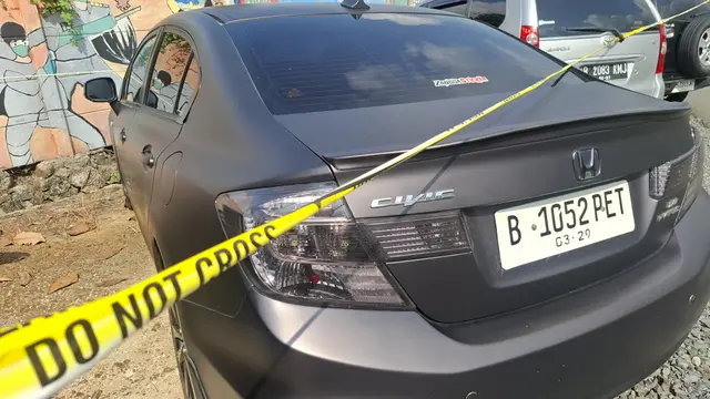 Barang bukti mobil Honda Civic yang diamankan polisi di Lampung membawa 30 kilogram sabu dari Aceh tujuan Jakarta.
