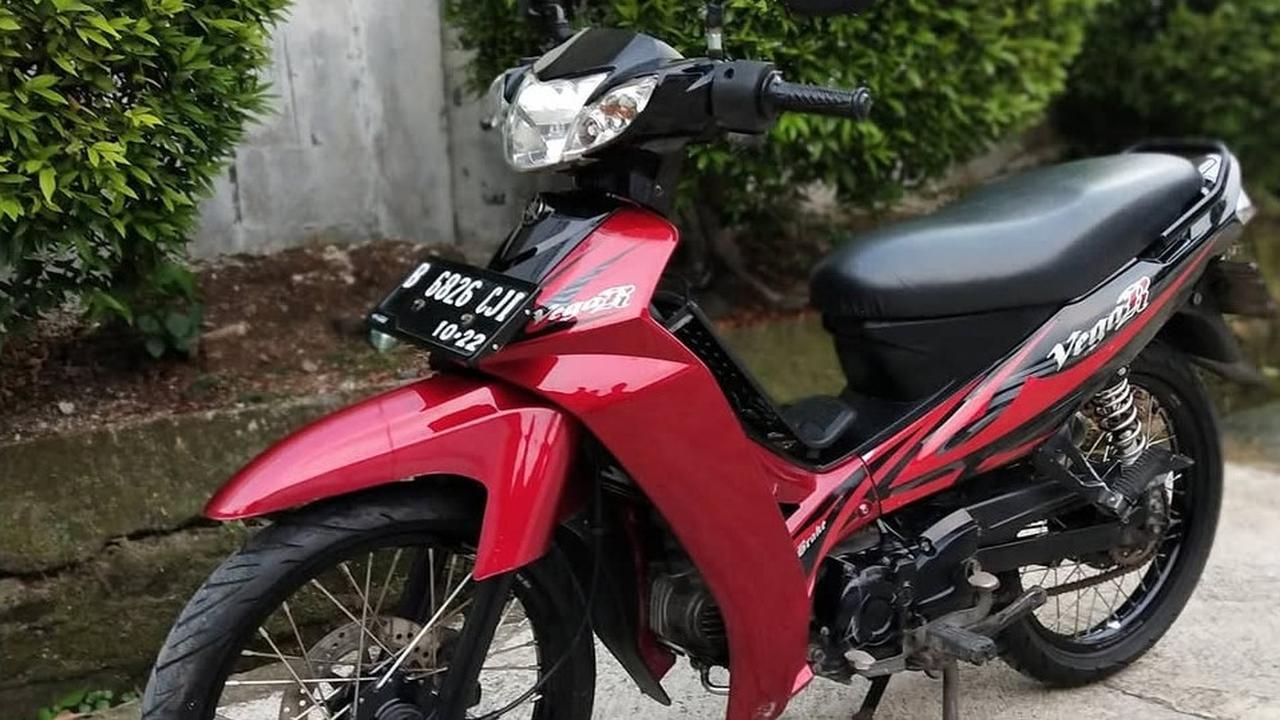 Yamaha Vega R