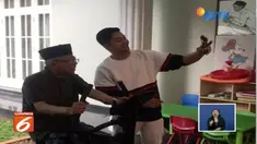 Ma’ruf Amin berolahraga bareng pesinetron Adly Fairuz. Tak banyak yang tahu, Adly ternyata adalah cucu dari Cawapres 01 tersebut.