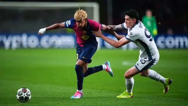 Foto: Melihat Lincahnya Lamine Yamal dan Denzel Dumfries yang Fantastis, Laga Barcelona Vs Inter Milan Luar Biasa