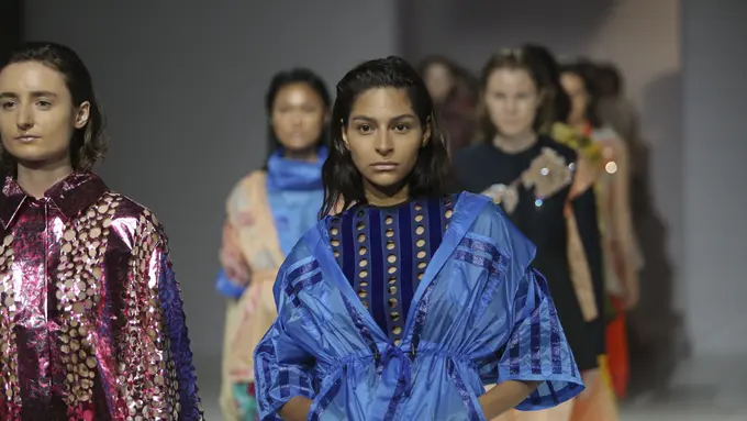 Heaven Tanudiredja Kembali Menggebrak Industri Fashion Indonesia dengan Karya Terbarunya