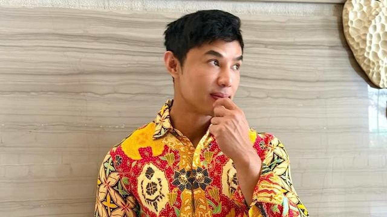 Dulu Jadi Sorotan, Kini Fahri Azmi Tampil Berbeda dan Sukses Berkarier sebagai Notaris