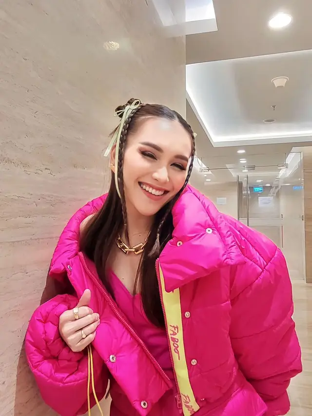 Makeup cute Ayu Ting Ting